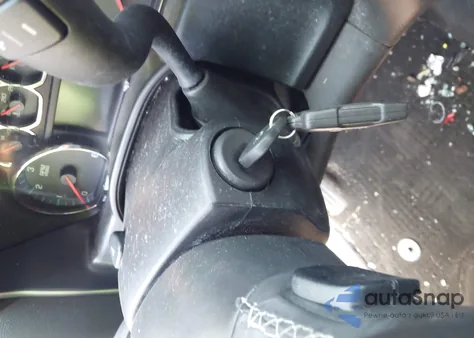 2018 Chevrolet Silverado 1500 1Lt from USA, damaged, VIN 3GCUKREC9JG123683